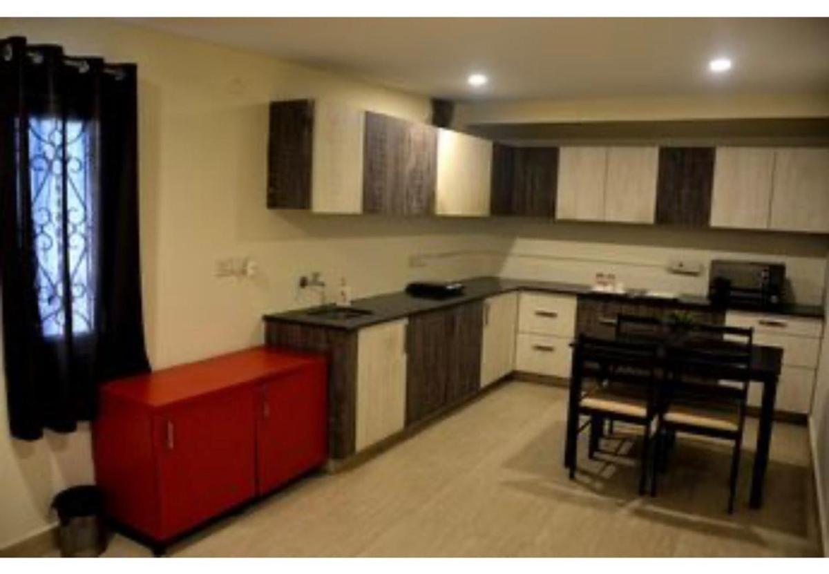 ויסאקפאטנם The Butterfly Luxury Serviced Apartments מראה חיצוני תמונה